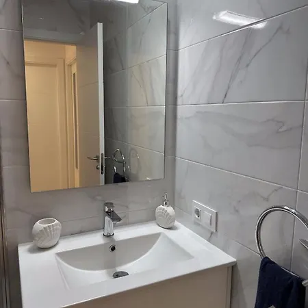Paraiso Nacarado Grau Apartment